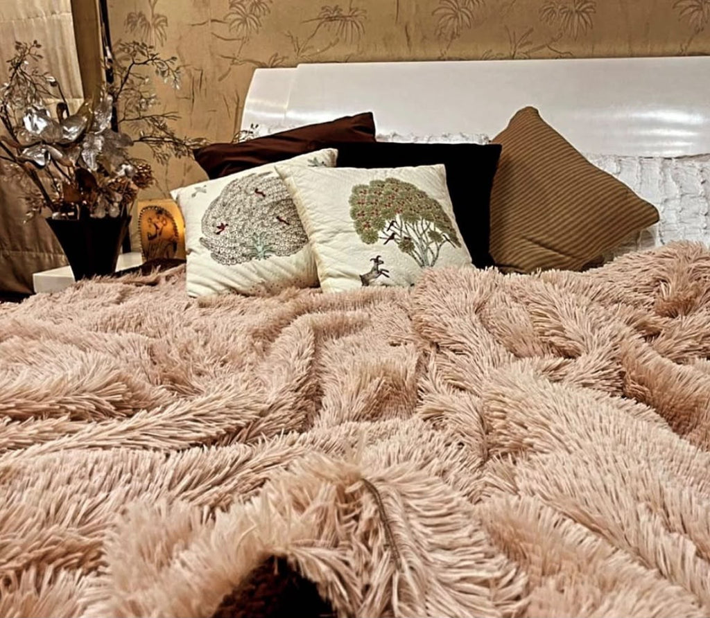 Featherlight  Beige